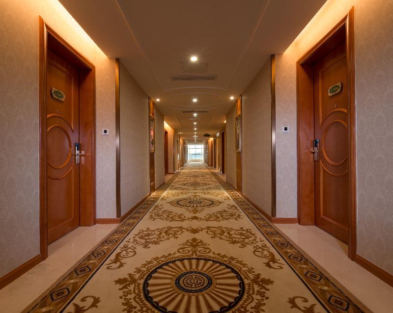 Vienna Hotel Guangzhou Airport מראה חיצוני תמונה